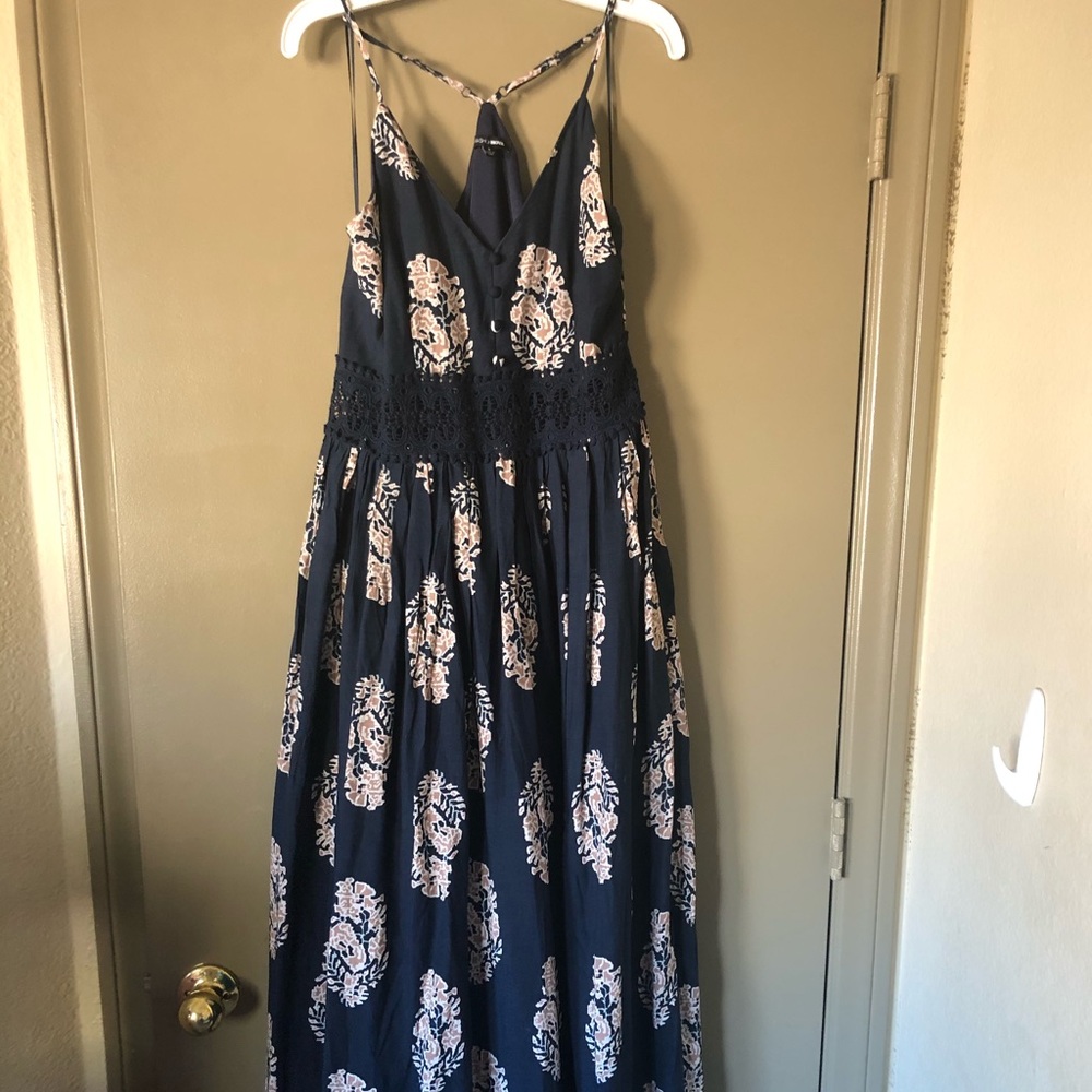 Slit Dress - Picture 3 of 3